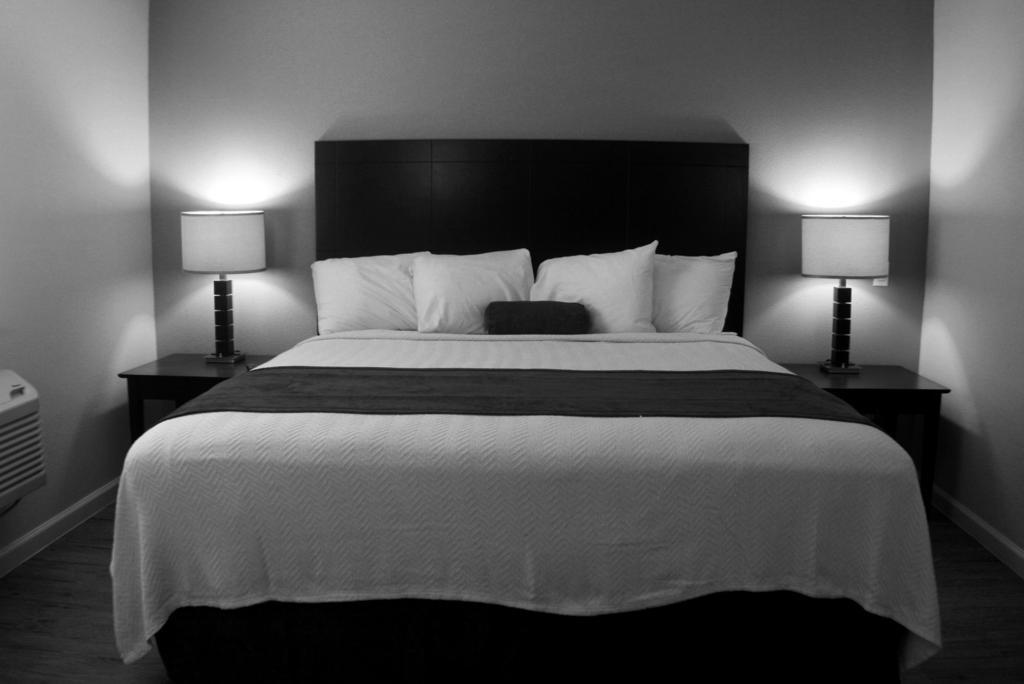 Ocean Village Hotel Surfside Beach Phòng bức ảnh